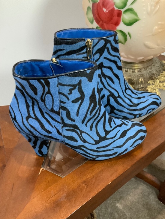 Theme Shoes - Blue Zebra Genuine Leather Ankle Boots 8 Y2K Funky Animal Print Booties Theme